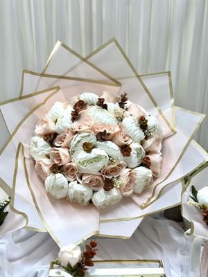 Somon Zarafet Mega İsteme Buketi – Gösterişli Söz ve Nişan Çiçeği