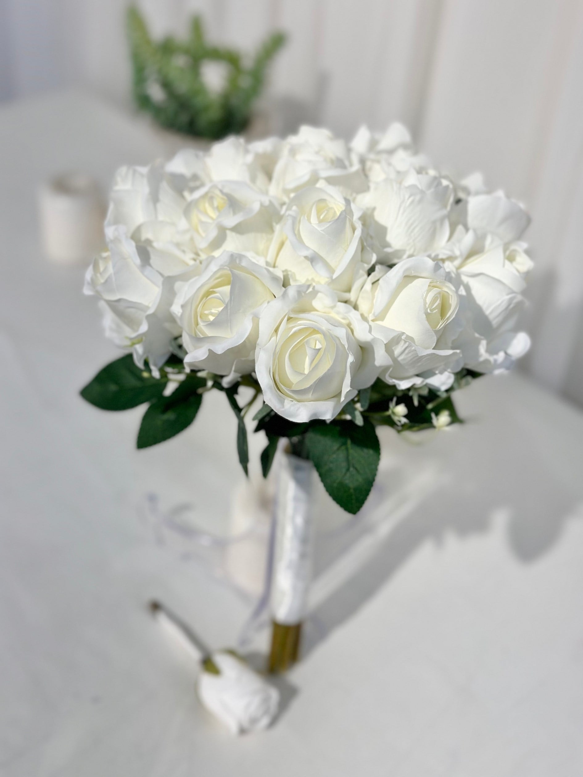 Belle Rose Beyaz Gül Gelin Buketi
