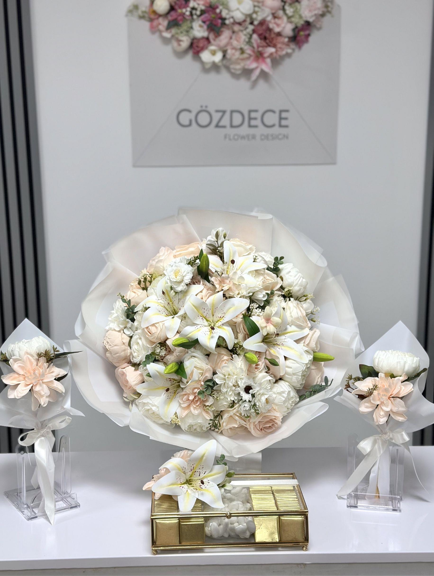 Ivory Blush Garden İsteme Seti Zirve Boy – 80 Madlen & Anne Çiçekli