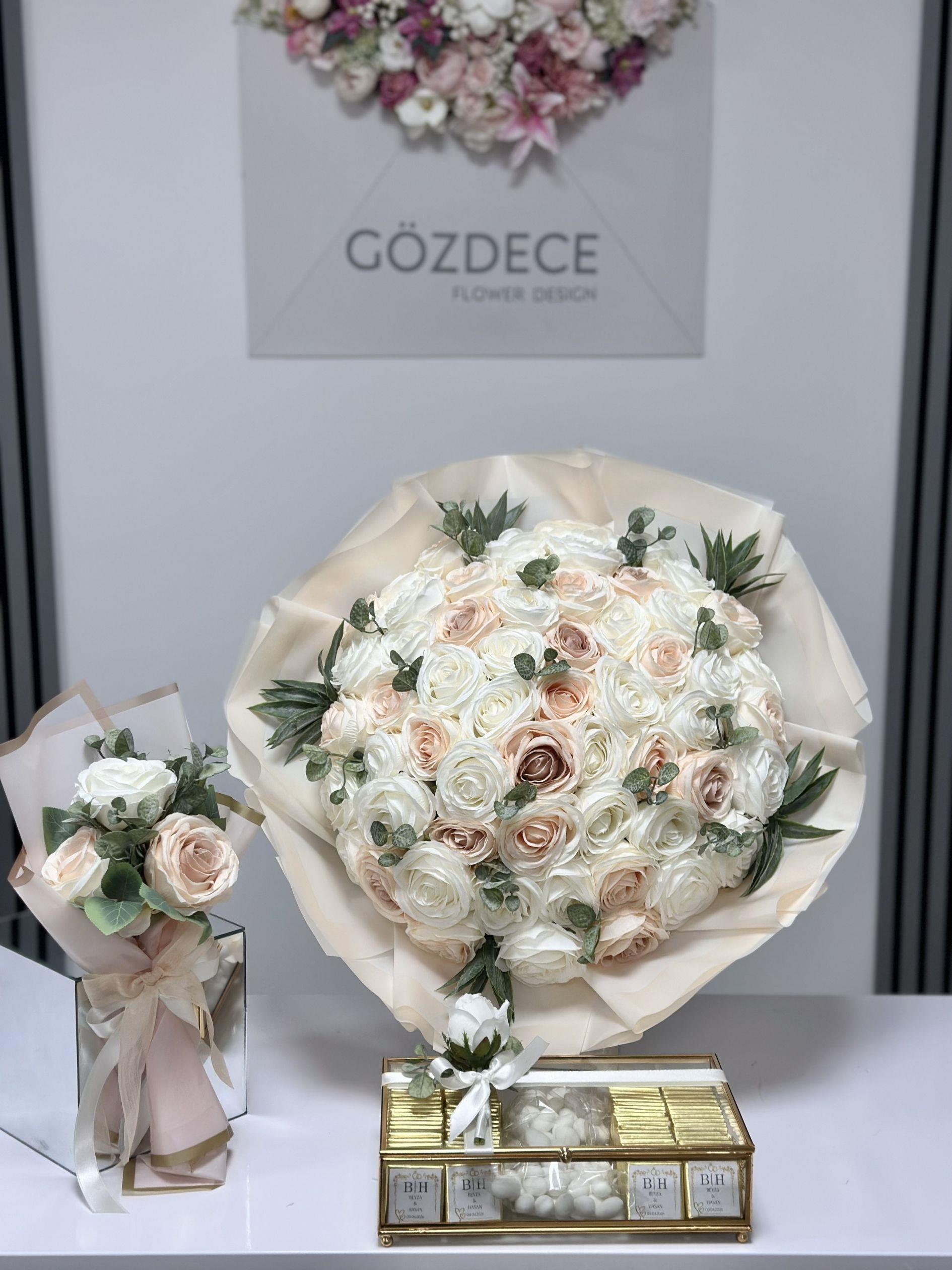 Ivory Nude Elegance İsteme Seti Zirve Boy – 80 Madlen & Anne Çiçekli