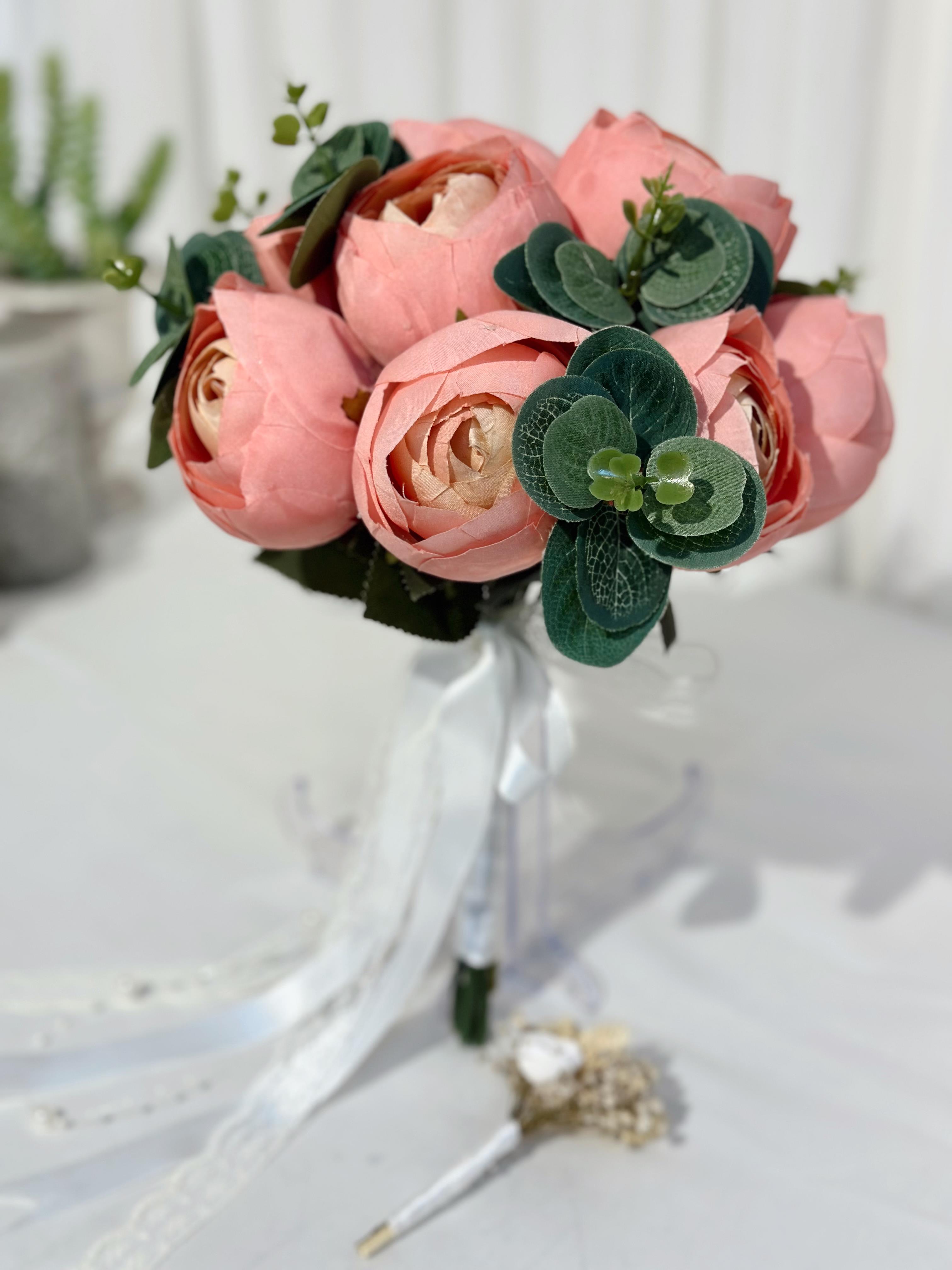 Okaliptüslü Lüks Pembe Şakayık Gelin Buketi Damat Yaka Çiçeği