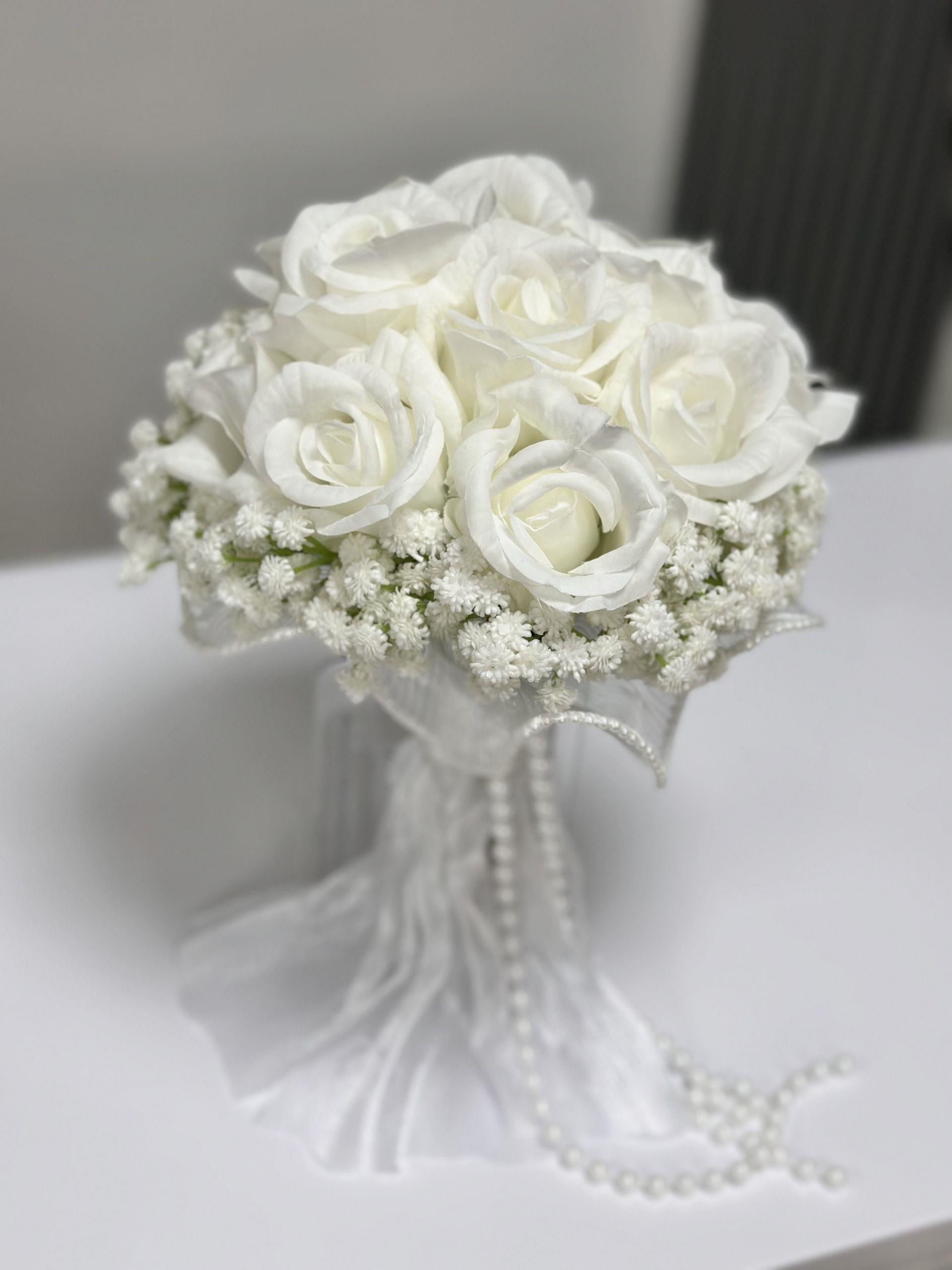 Pearl Ivory Rose Islak Gül Gelin Buketi | Tül ve İnci Detaylı