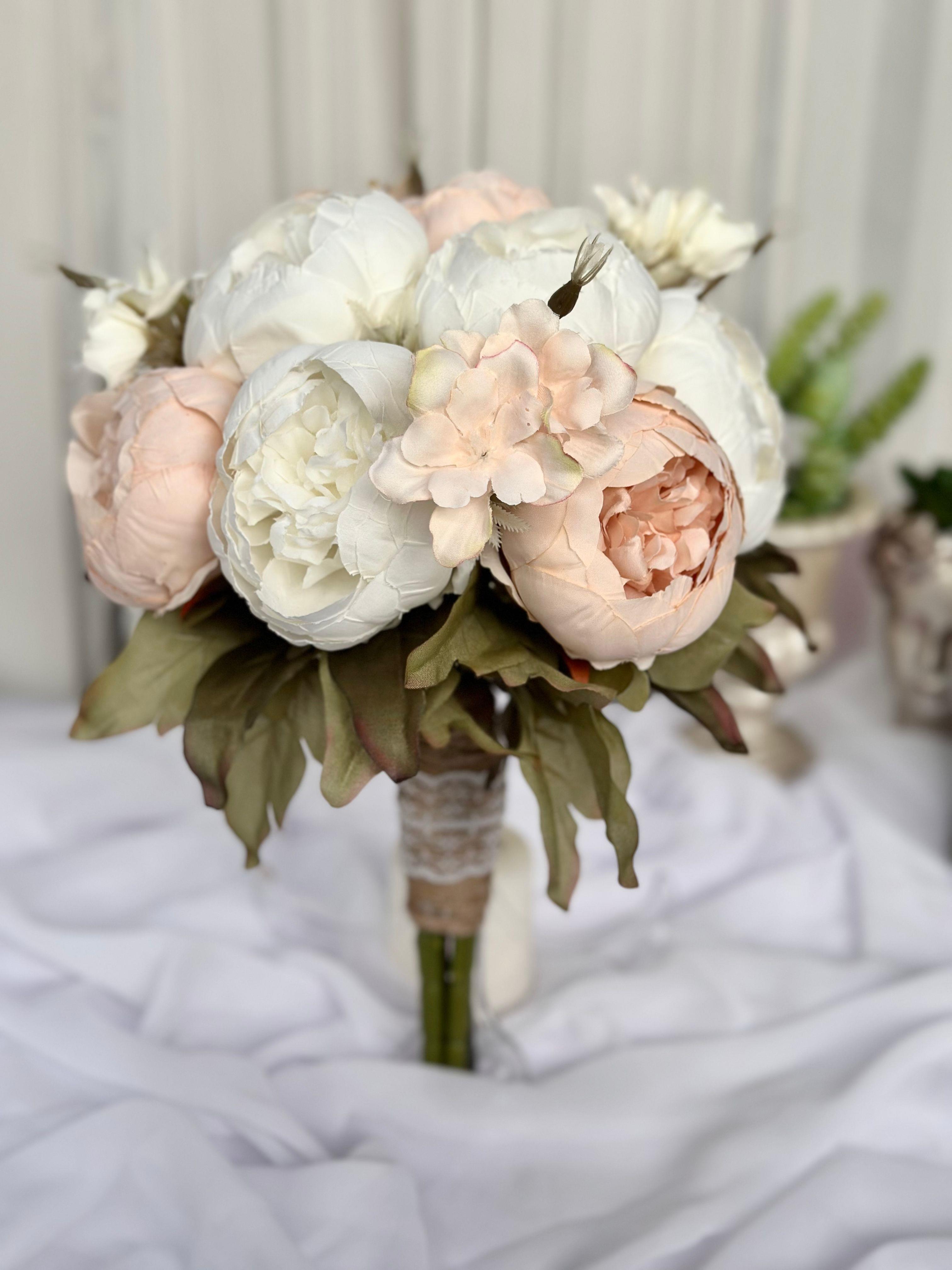Premium Şakayık Soft Gelin Buketi Damat Yaka Çiçeği