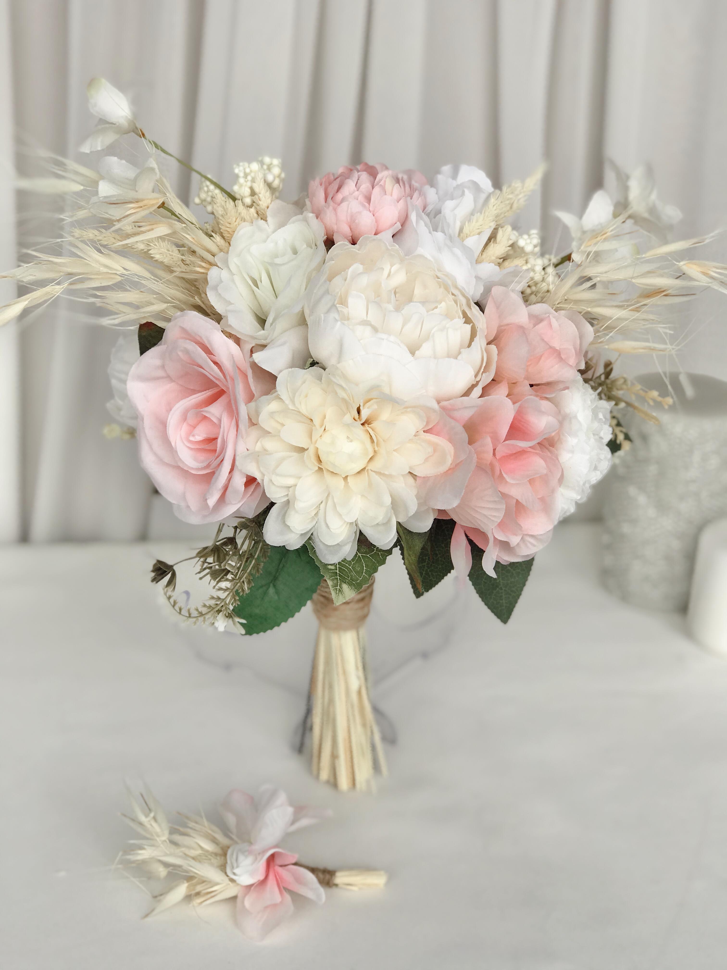 Yeni Sezon Soft Pembe Aranjman Gelin Çiçeği Gelin Buketi Ve Damat Yaka Çiçeği Özel Tasarım