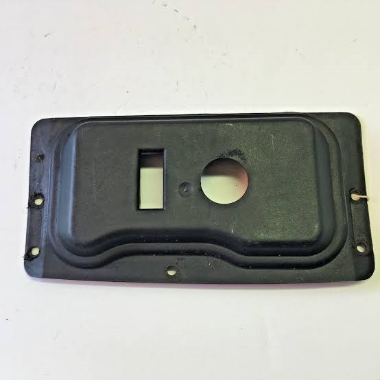 KAPUT KİLİT SACI ALT FREELANDER FPW100060