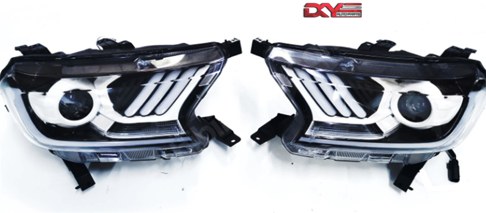 ÖN FAR SAĞ (BEYAZ) MUSTANG TİP FORD RANGER 2016>