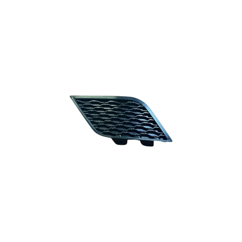 ARKA TAMPON EGZOZ ÜSTÜ IZGARA SAĞ RANGE ROVER EVOQUE LR132493