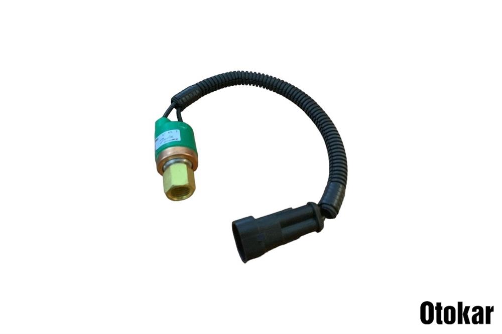 DEFENDER KOND.FAN KONTROL MÜŞÜRÜ (7A 001 İTB PUMA MOT) DEF 71C00-76028-AA 