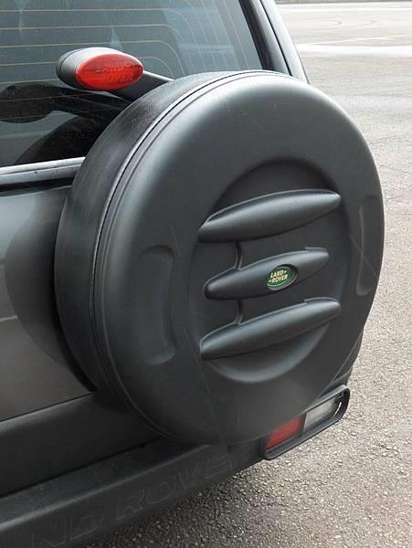 FREELANDER 1 STEPNE KILIFI FİBER STC7982