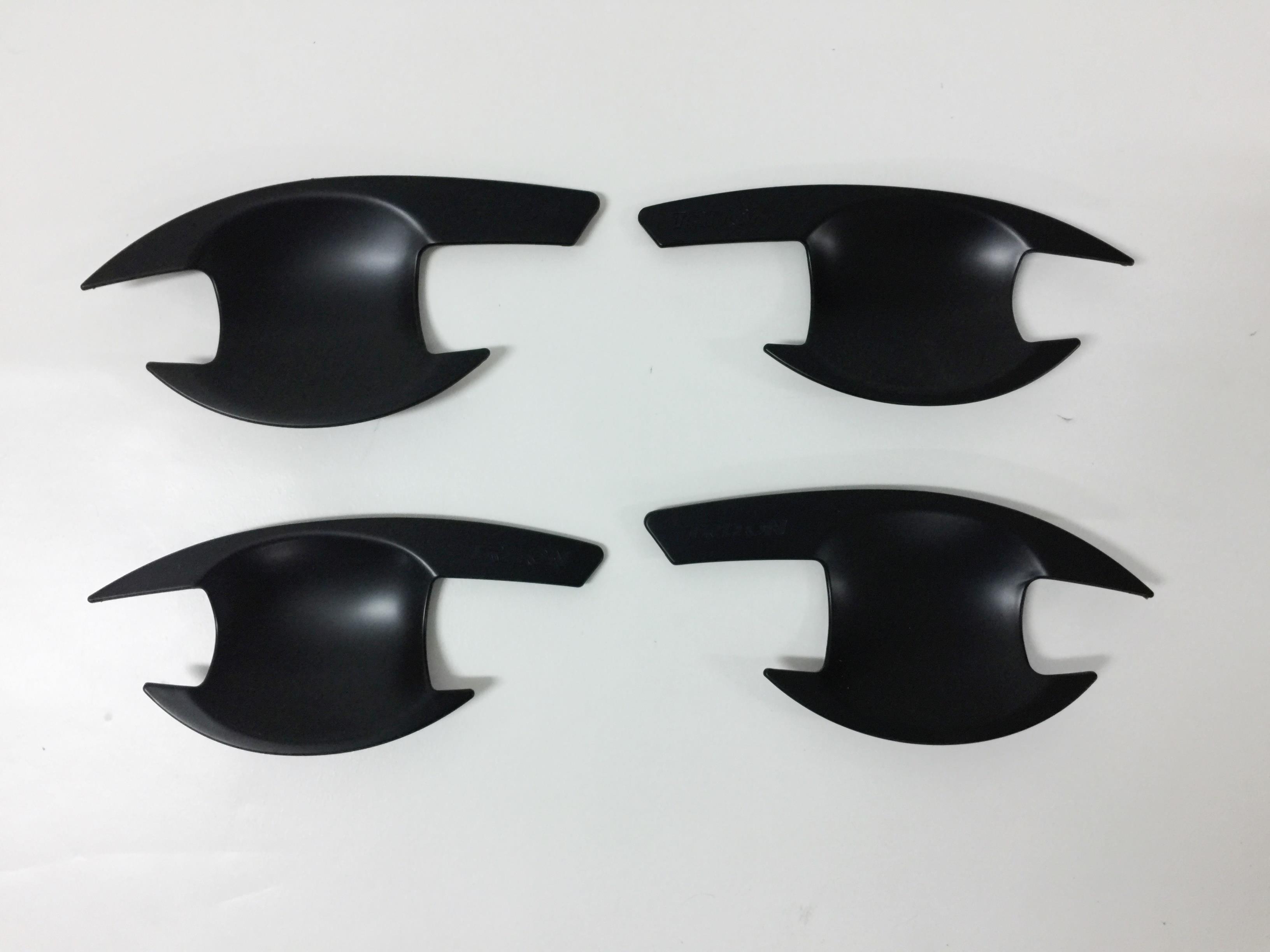 KAPI KOL KAPLAMASI SİYAH RENK MITSUBISHI L200 2015-2018