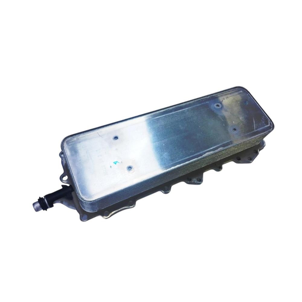 LR010754 MOTOR YAĞ SOĞUTUCU RADYATÖRÜ RANGE ROVER DISCOVERY