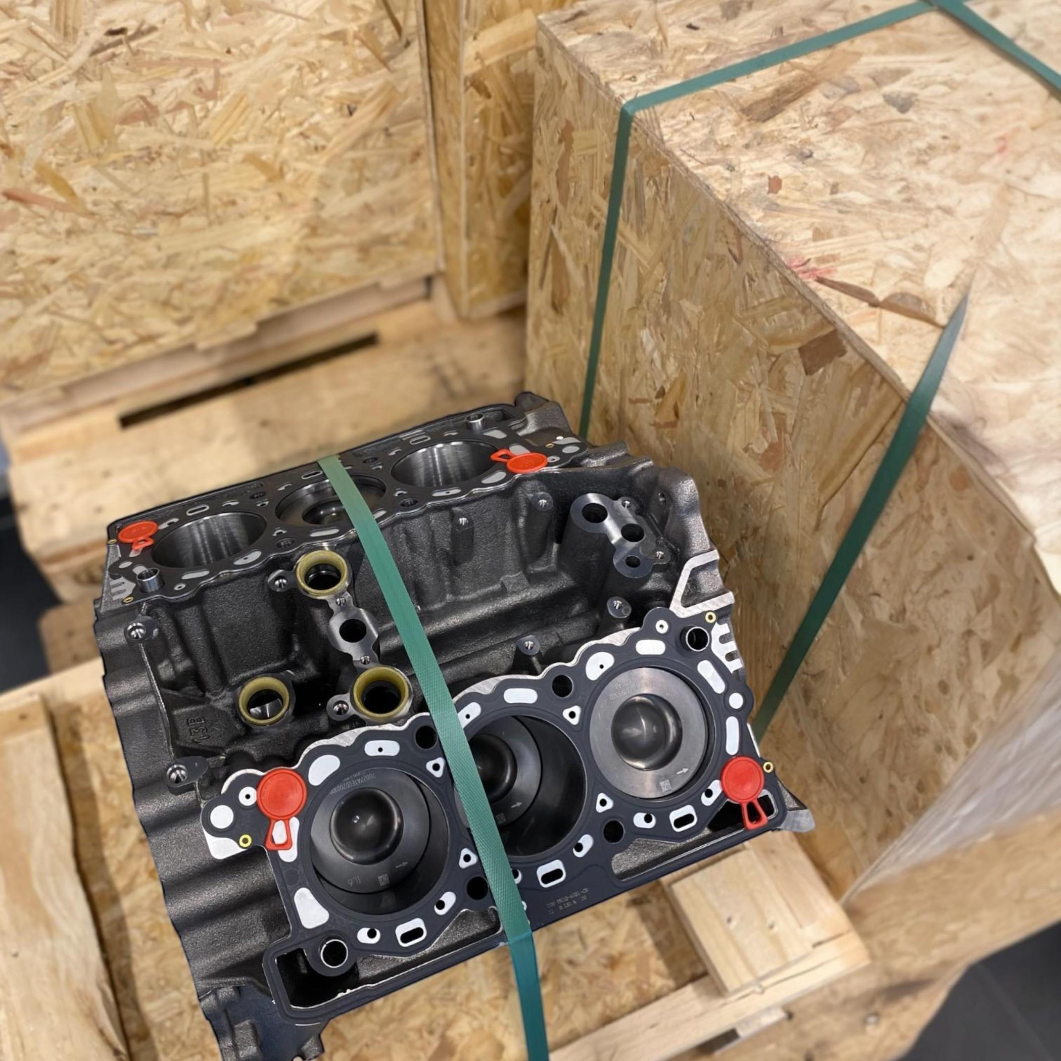 LR038168 RANGER ROVER DISCOVERY 3.0 YARIM MOTOR GEN1