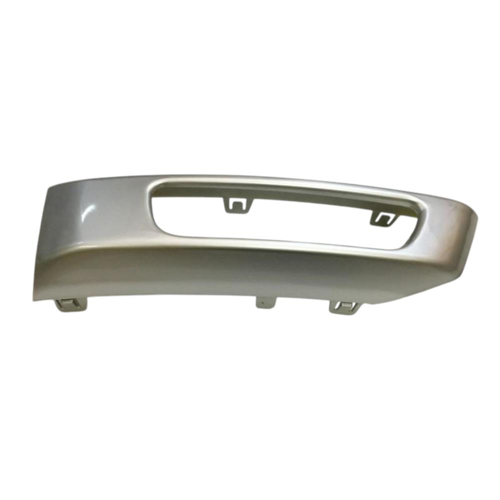 LR045048 SİS LAMBA ÇERÇEVESİ SAĞ GÜMÜŞ RENK RANGE ROVER SPORT L494 2014-2022