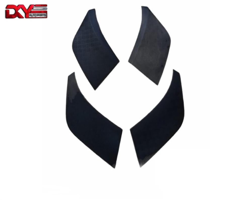ÖN ARKA ÇAMURLUK AĞZI KORUMA NEW DEFENDER 110 METAL GÖRÜNÜMLÜ SERT PLASTİK