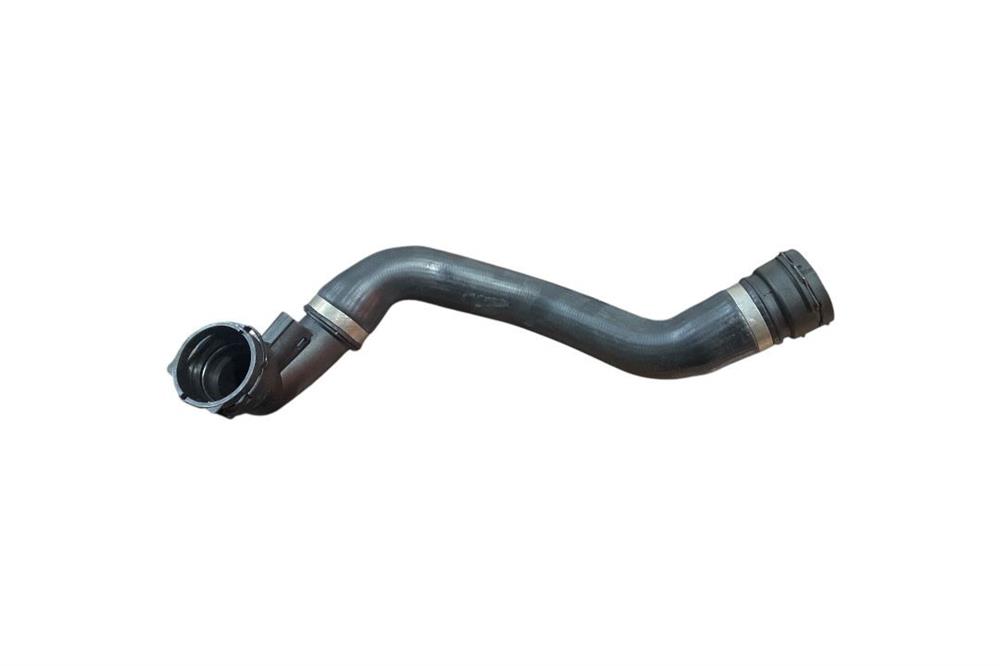 RADYATÖR ALT HORTUMU BMW E53 11537508688