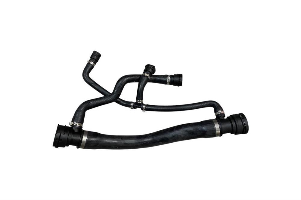 RADYATÖR HORTUMU ÜST BMW E65 E66 (N62) 17127508010