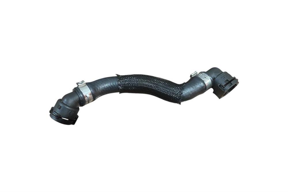 RADYATÖR SOĞUTMA SUYU HORTUMU BMW F07 F10 F11 F12 17127592651