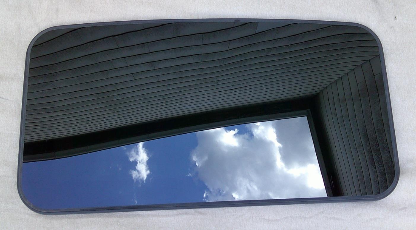 RANGE ROVER SPORT SUNROOF CAMI LR044746