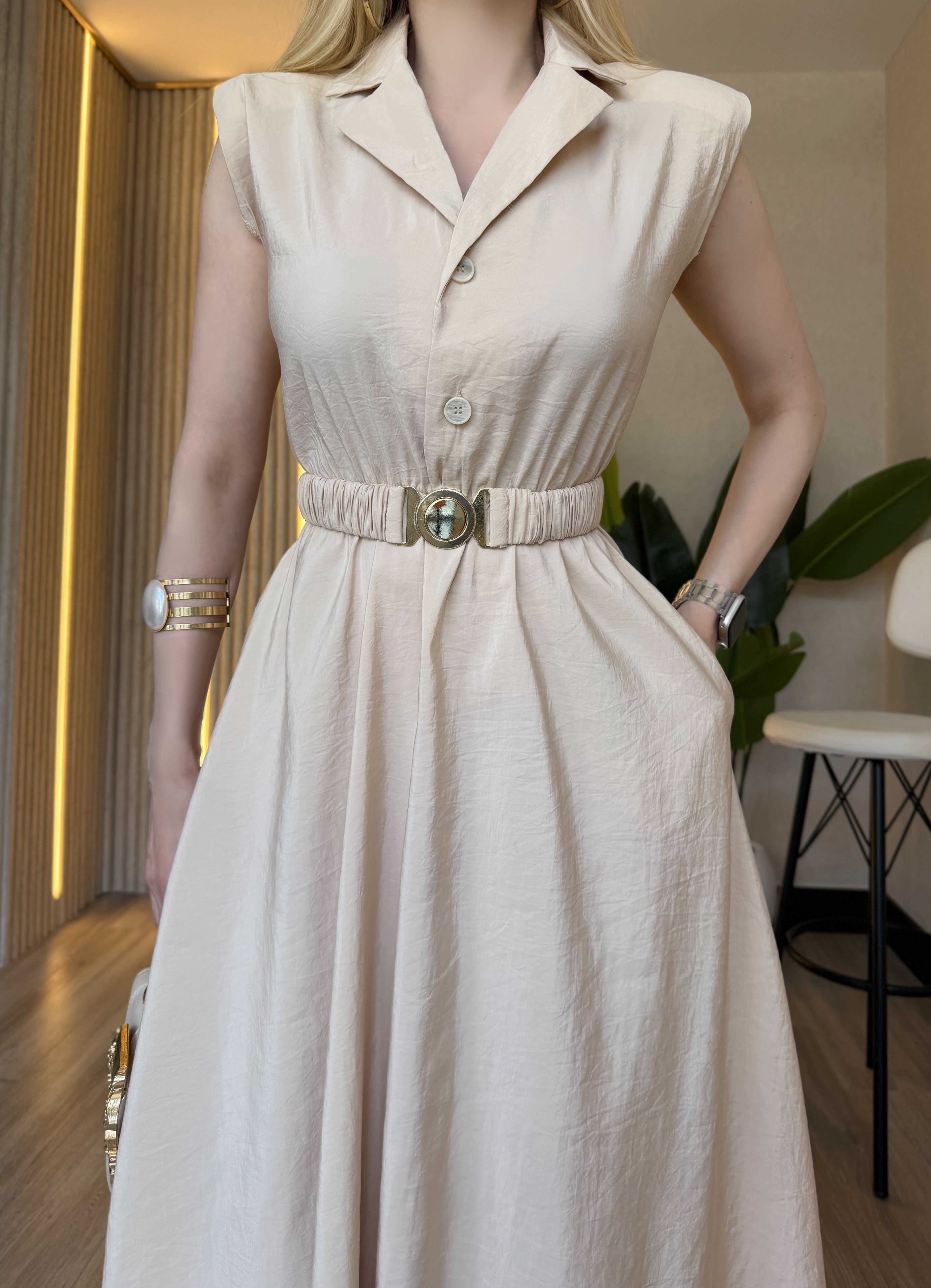 Monaco Chic Gold Tokalı Midi Elbise