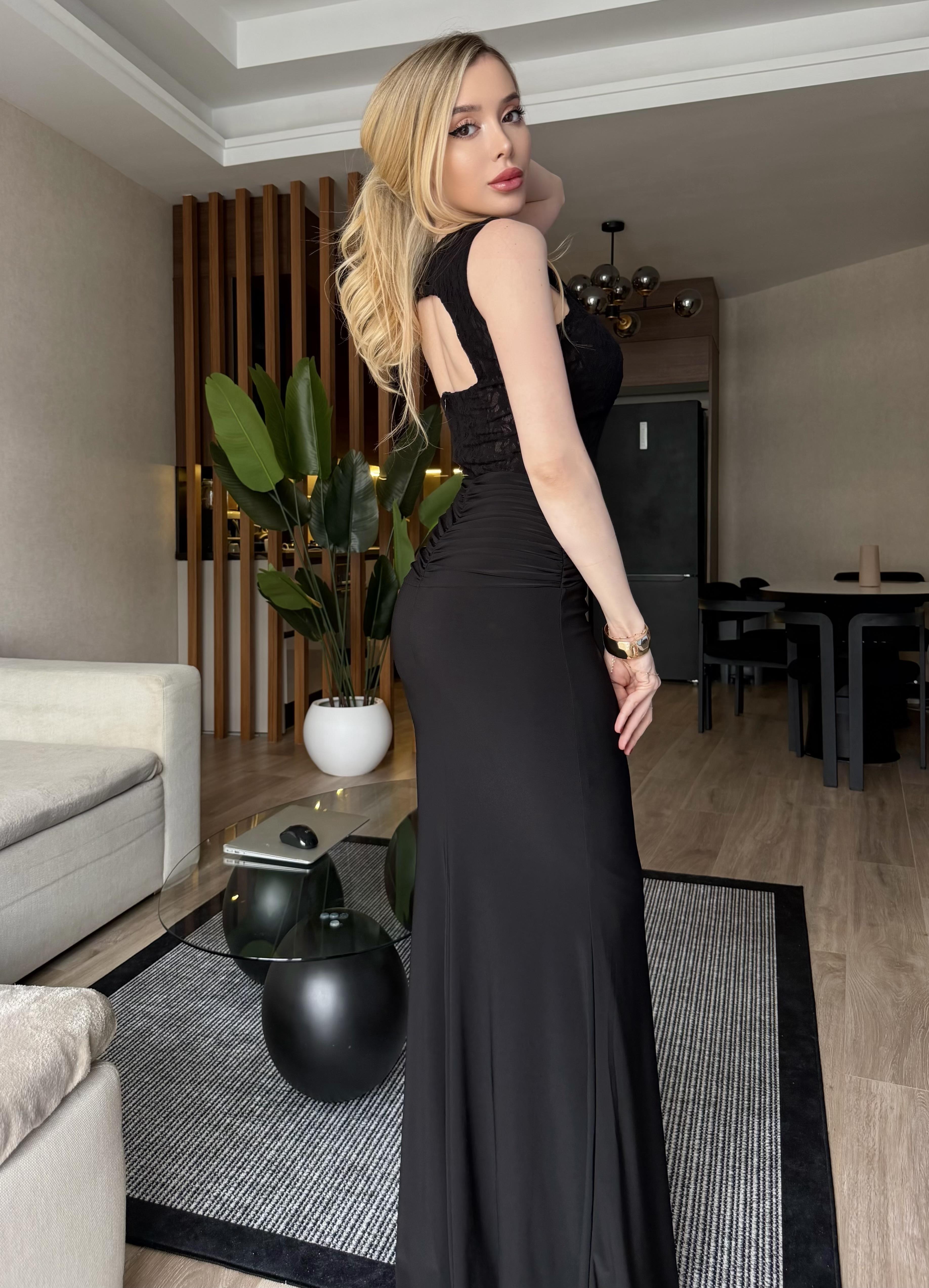 Noir Belle Dantel Detaylı Maxi Elbise