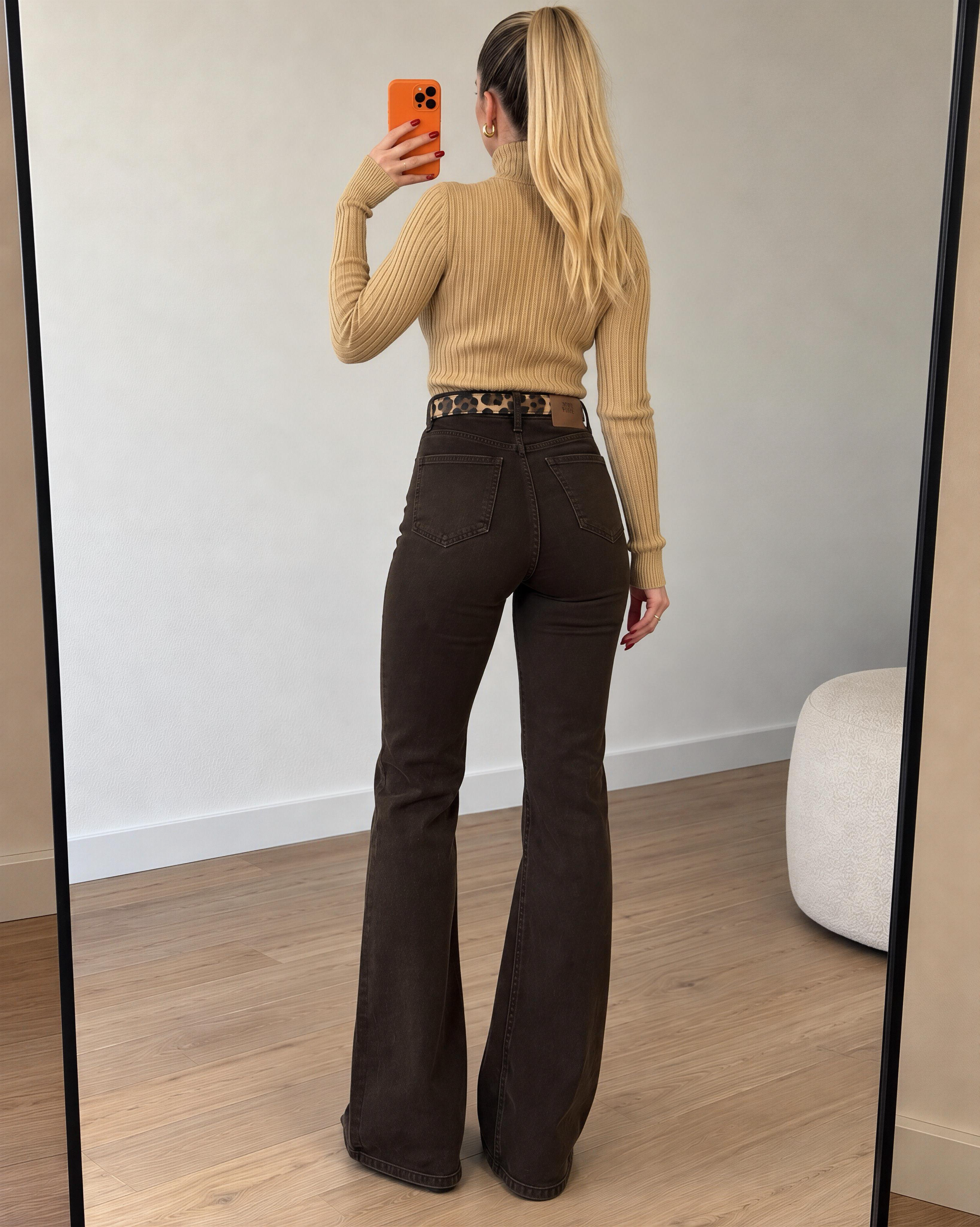Premium Shape Likralı İspanyol Paça Jean