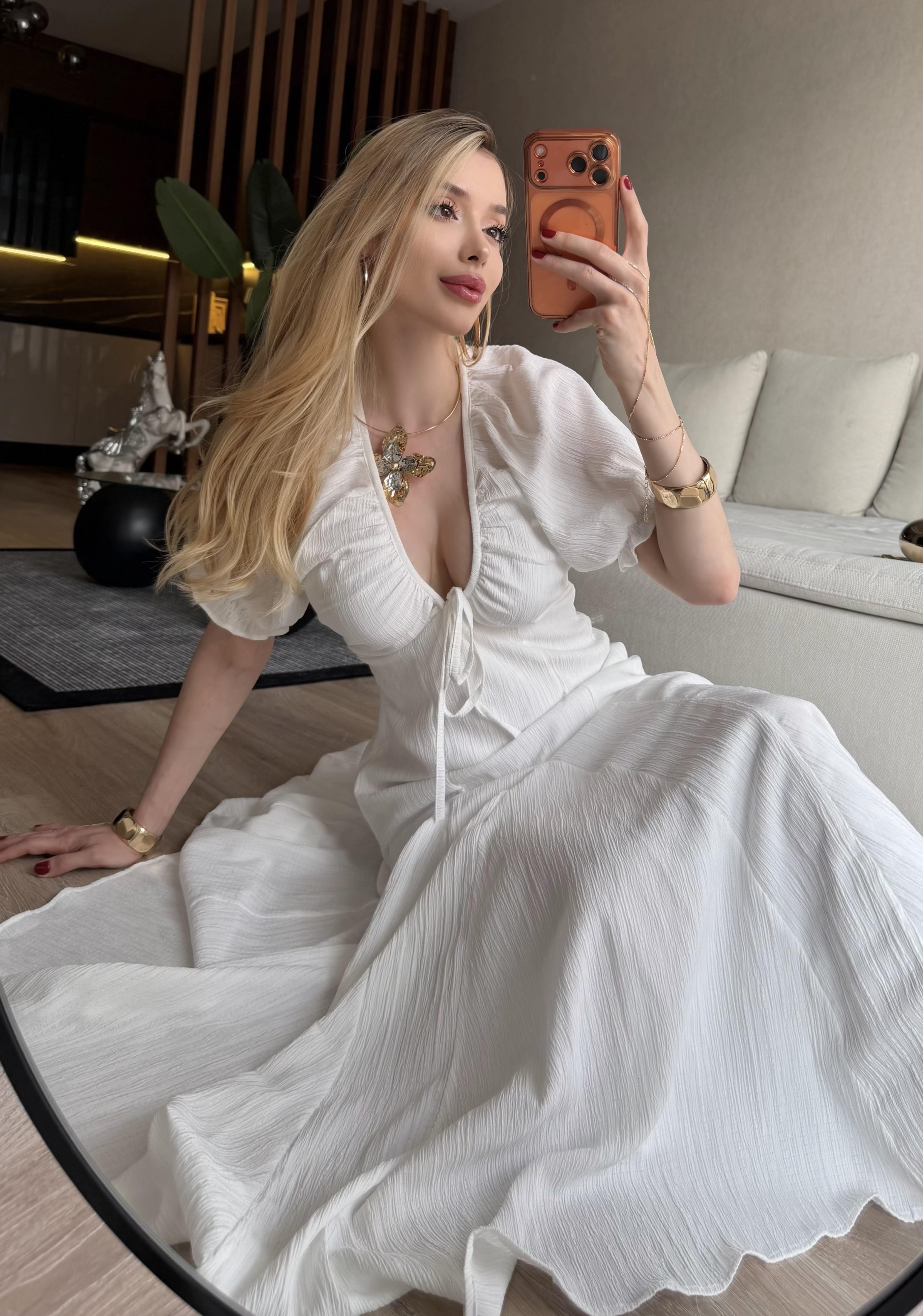 Pure Romance Akışkan Maxi Elbise
