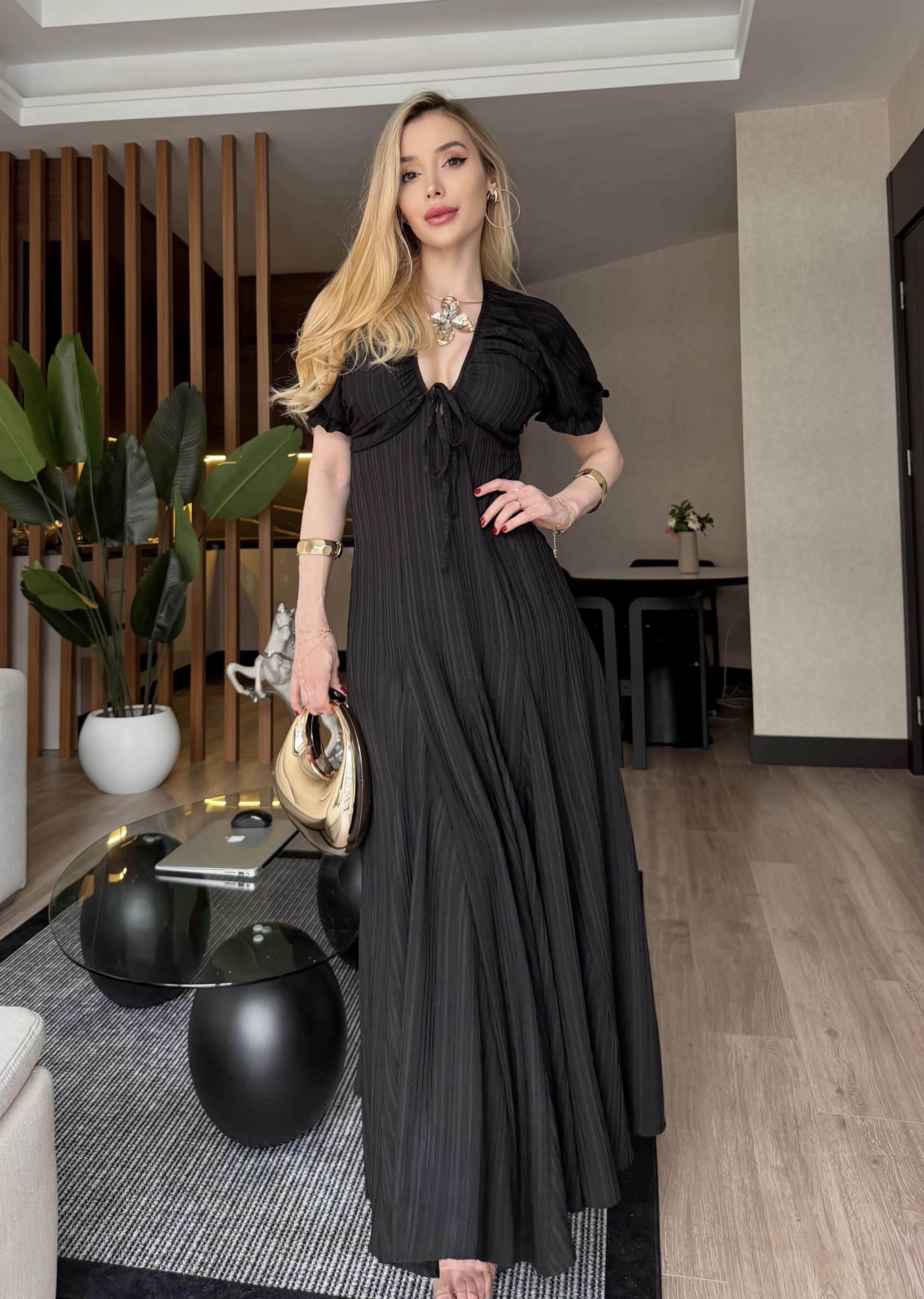 Pure Romance Akışkan Maxi Elbise