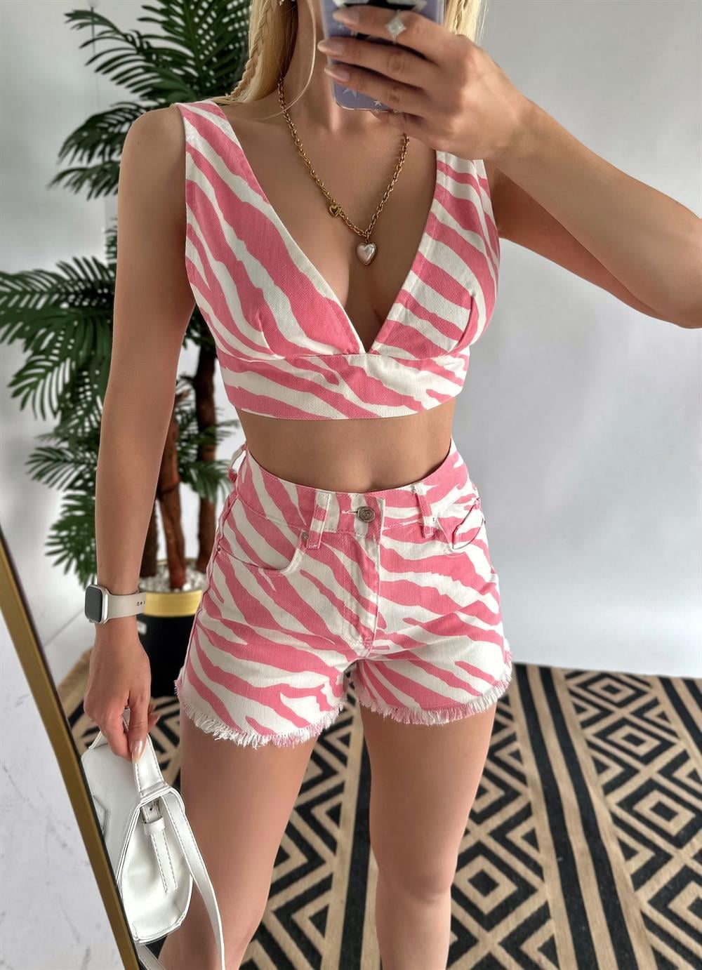 V Yaka Zebra Desenli Crop