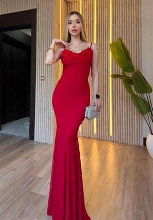 Belle Rouge Çiçek İşlemeli Maxi Elbise