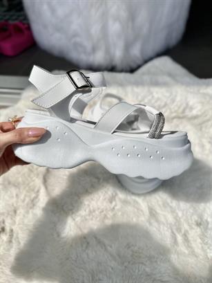 Diamond Taş Aksesuarlı Sandalet