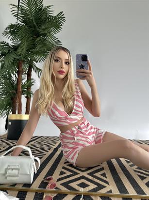 V Yaka Zebra Desenli Crop