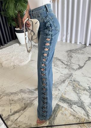Yüksek Bel Yanları Çapraz Şerit Detaylı Charm Jean