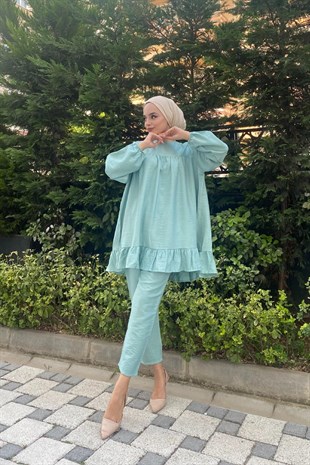 Altı Fırfırlı Pantolonlu Takım Mint