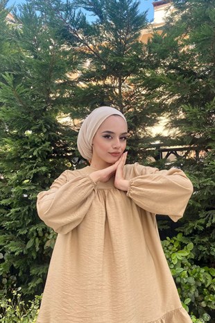 Altı Fırfırlı Pantolonlu Takım Sütlükahve