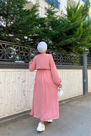 Altı Verev Parçalı Elbise Pudra