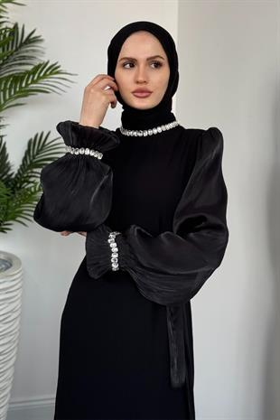 Anna Boynu ve Kolu Baget Taş İşlemeli Abiye Siyah