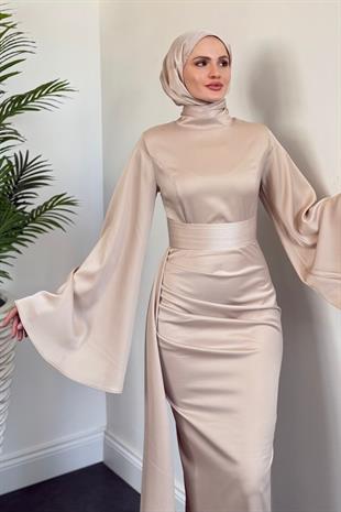 Arabella Pelerinli Saten Balık Abiye Krem