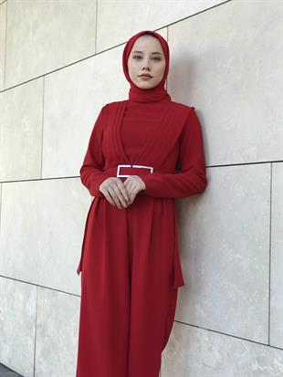 Arkası Pelerinli Tulum Kırmızı