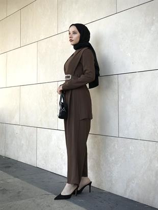 Arkası Pelerinli Tulum Kahverengi