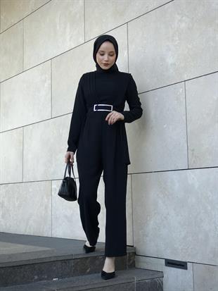 Arkası Pelerinli Tulum Siyah