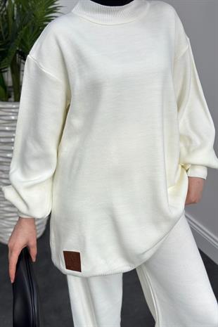 Armalı Triko Takım Beyaz