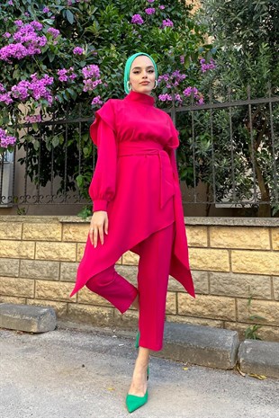 Asimetrik Kesim Pantolonlu Takım Fuşya