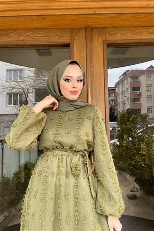Beli Lastikli Ponpon Elbise Haki