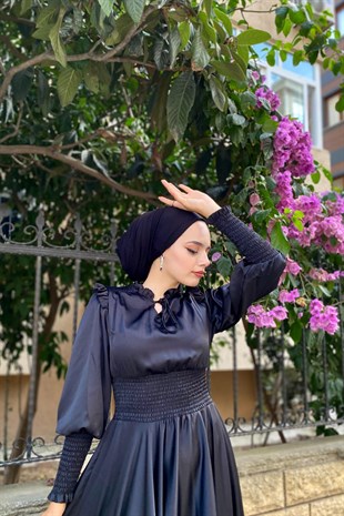 Beli ve Kolu Lastikli Saten Abiye Siyah