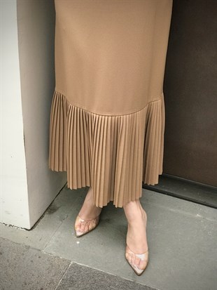 Bronş Deteylı Altı Pileli Jile SütlüKahve