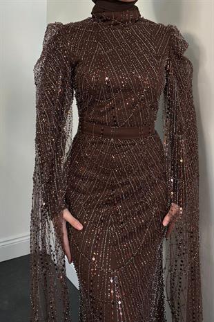 Brunella Pelerinli Taş İşlemeli Balık Model Abiye Kahverengi