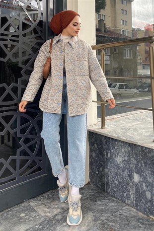 Çiçekli Kapitonelı Mont Krem