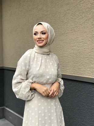 Çiçel İşlemeli Beli Kemerli Elbise Bej