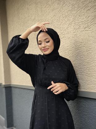 Çiçel İşlemeli Beli Kemerli Elbise Siyah