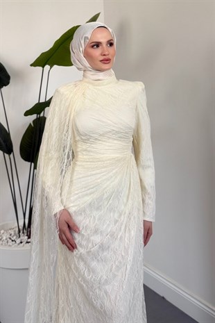Colettea Yandan Pelerinli Dantel Abiye Ekru
